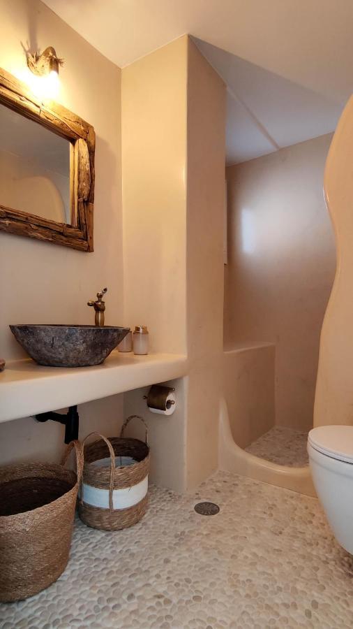 Laina Traditional Guest House Aperathos Luaran gambar