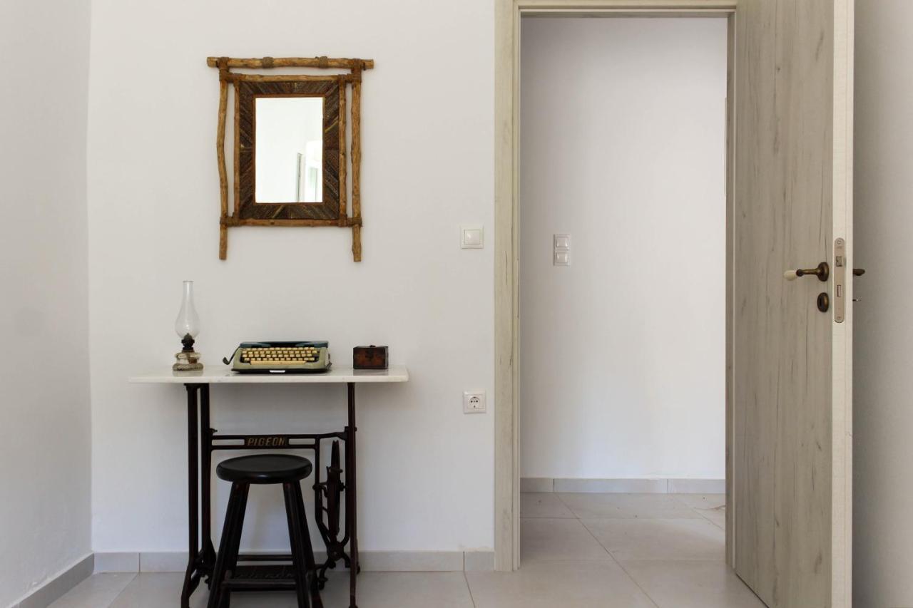 Laina Traditional Guest House Aperathos Luaran gambar